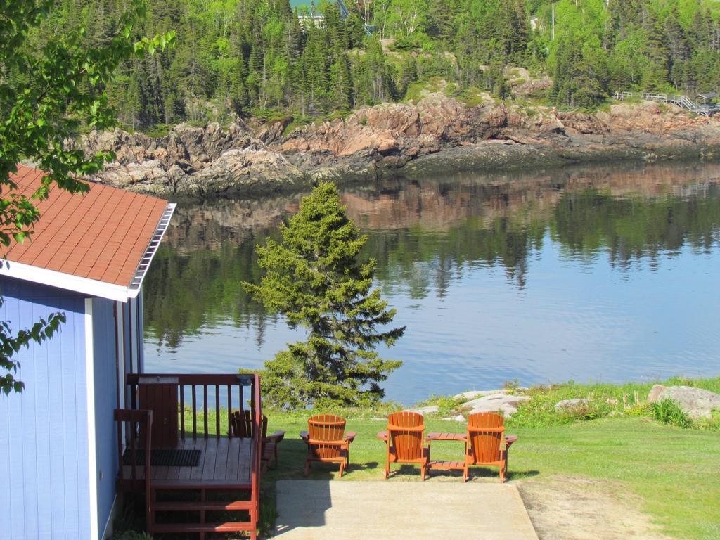Les Chalets Au Bord De La Mer Les Escoumins Zewnętrze zdjęcie