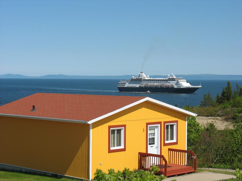 Les Chalets Au Bord De La Mer Les Escoumins Zewnętrze zdjęcie